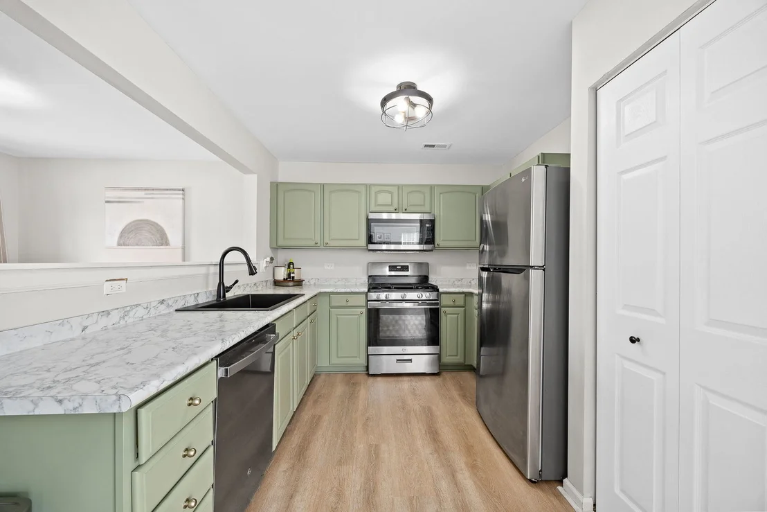 Photo of 1022 Symphony Drive