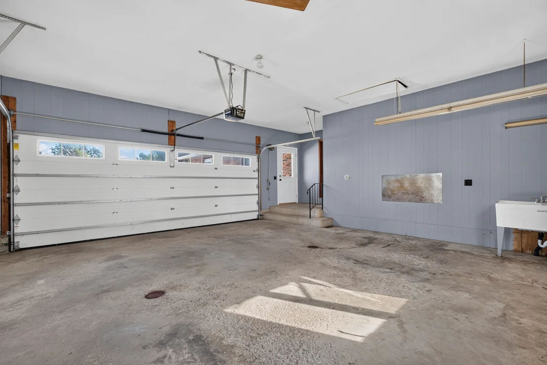 Photo of 1347 N 33rd Road