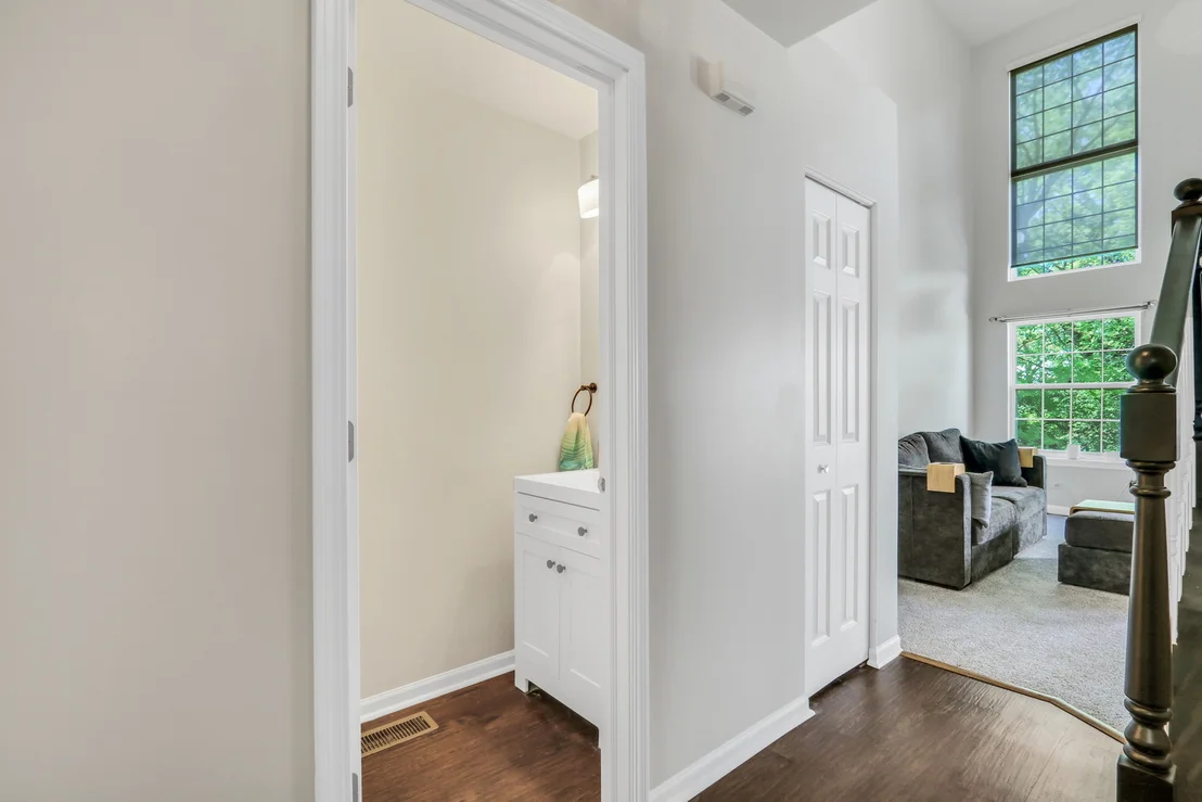 Photo of 227 Rainier Way