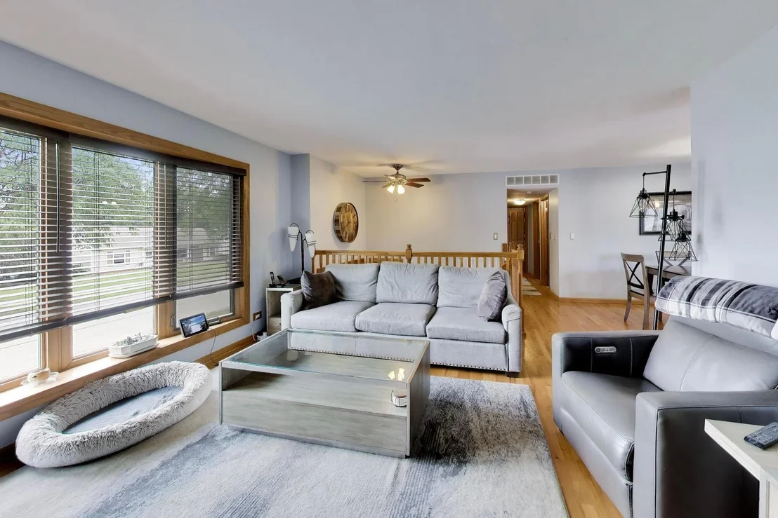 Photo of 650 Nassau Drive