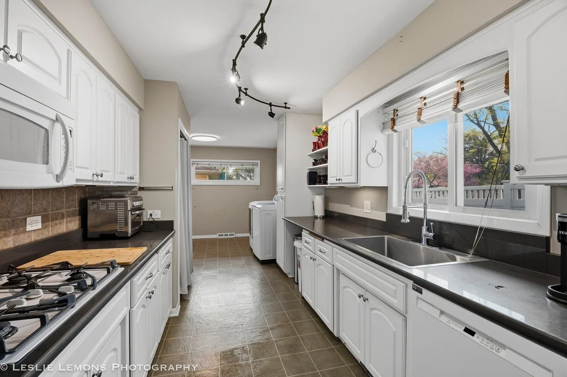 Photo of 3S328 Juniper Lane