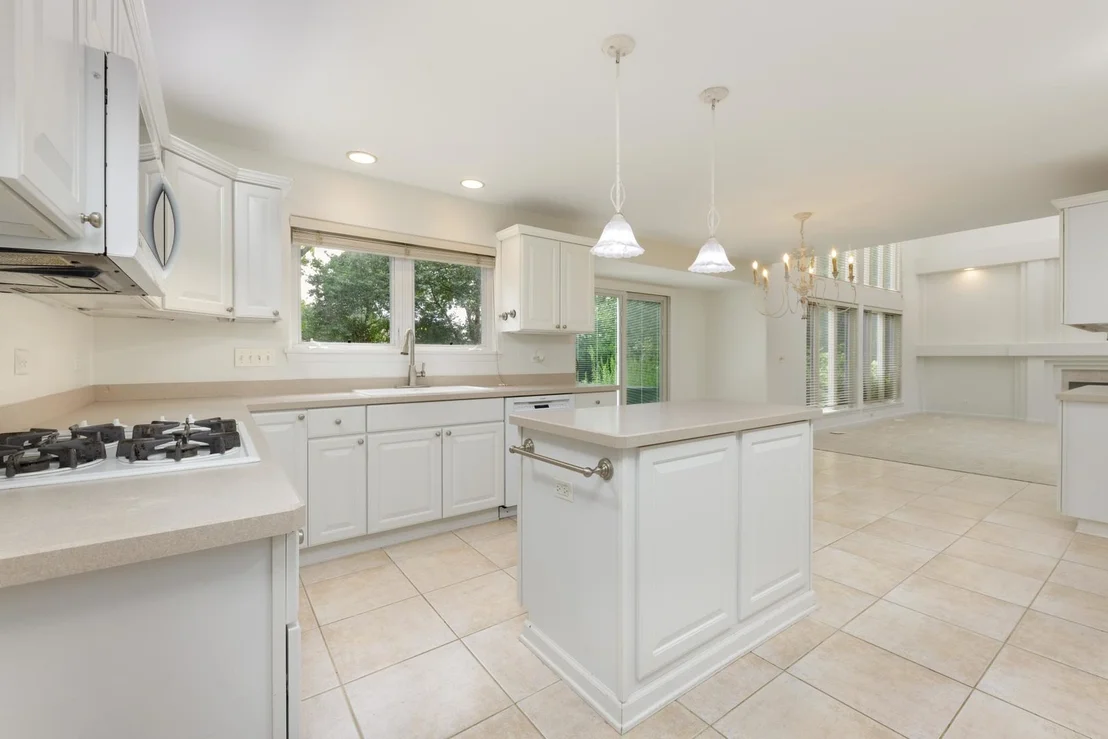 Photo of 2855 Clara Avenue