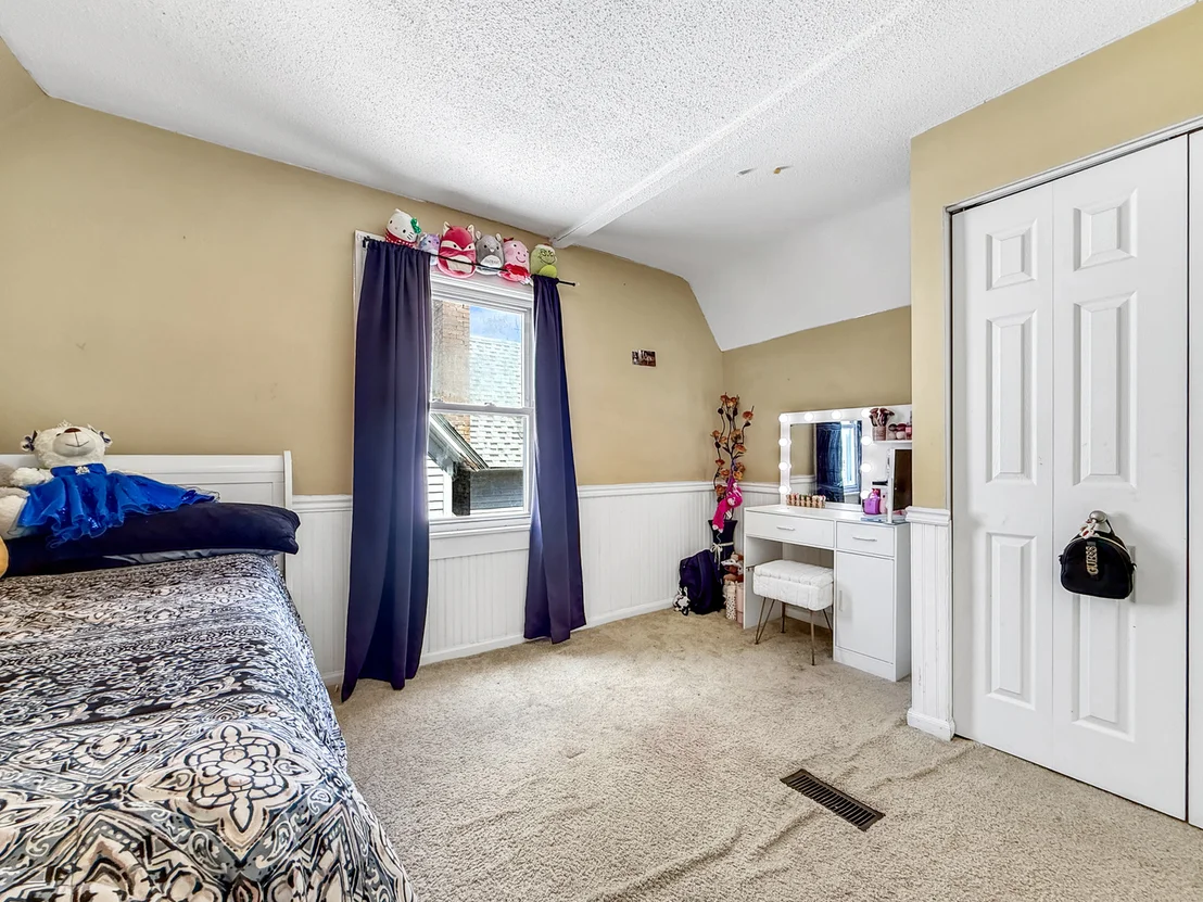 Photo of 311 Ryerson Avenue