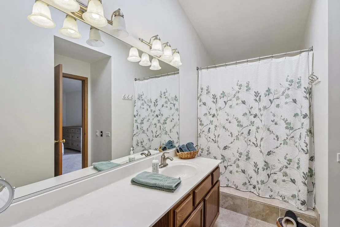 Photo of 286 CHRISMAN Drive