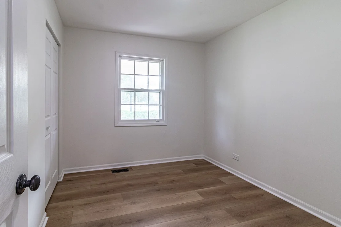 Photo of 1075 Aspen Drive