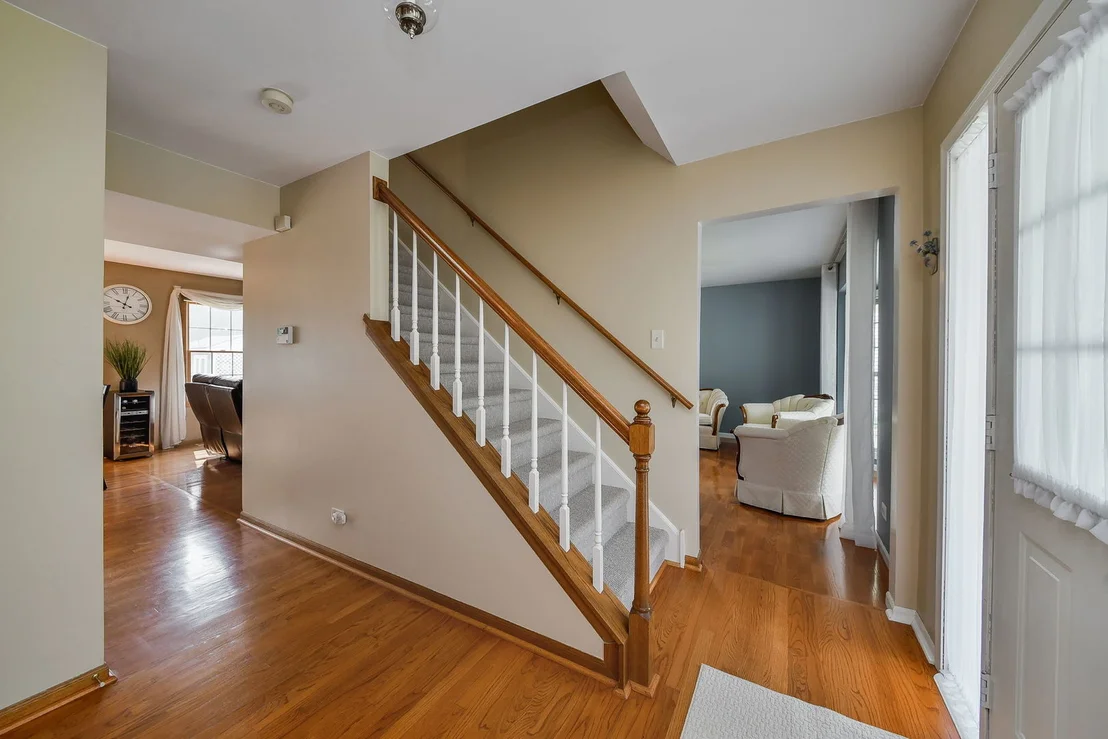Photo of 959 Hill Crest Drive