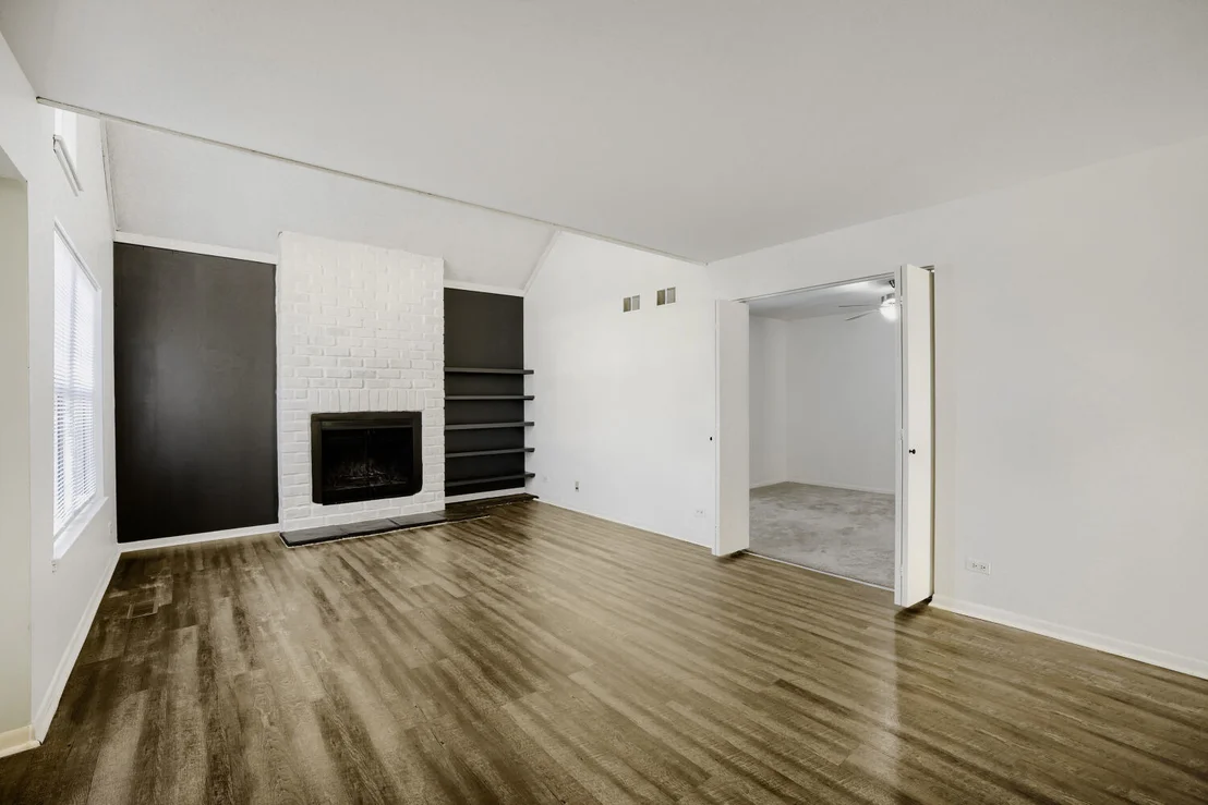Photo of 901 Vose Drive
