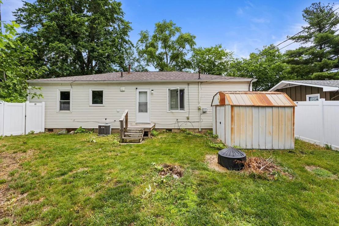 Photo of 1303 Eastern Drive
