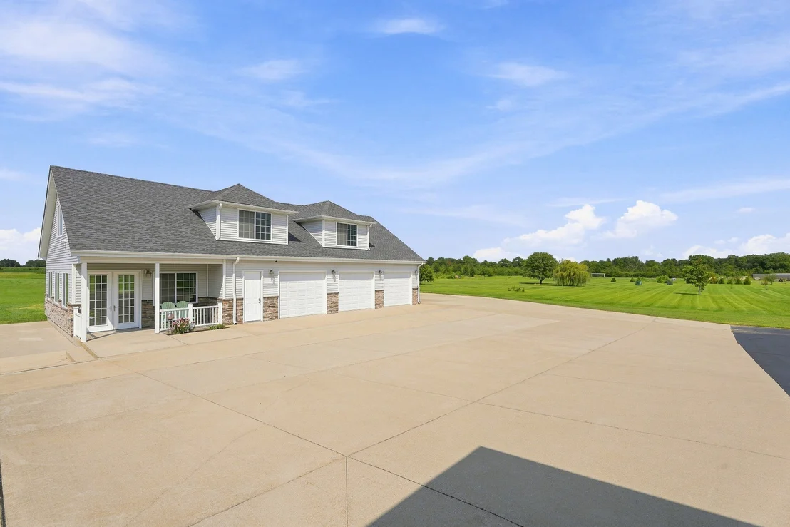 Photo of 4673 W 3000n Road