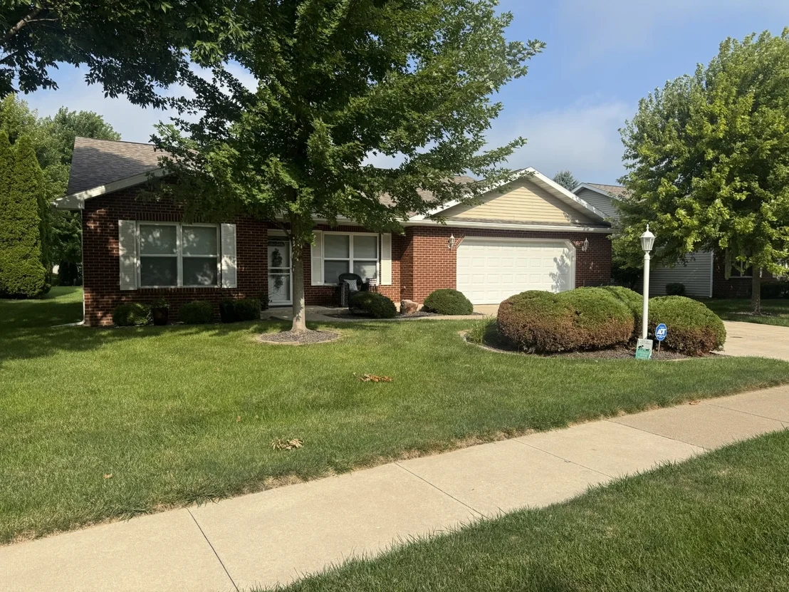Photo of 2806 Becker Drive