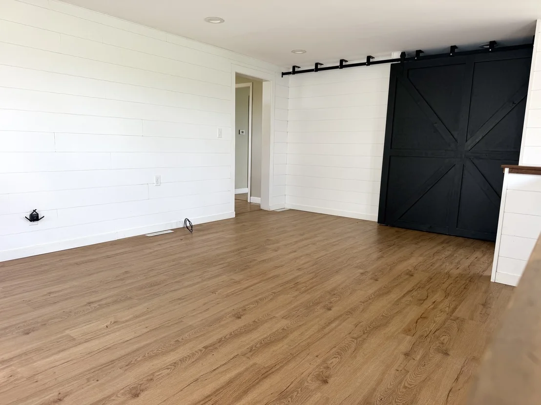 Photo of 82 N 23rd Road