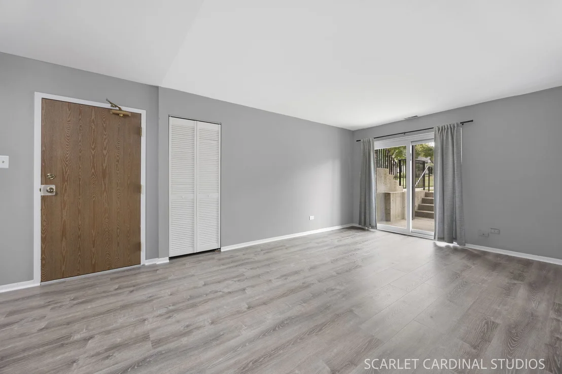 Photo of Unit E3 at 1464 Stonebridge Circle