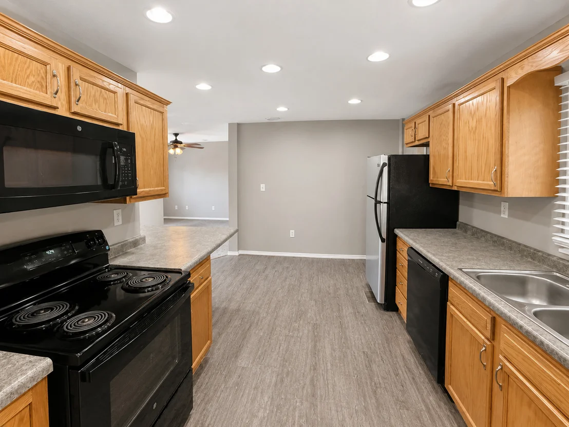 Photo of 202 W Cedar Street