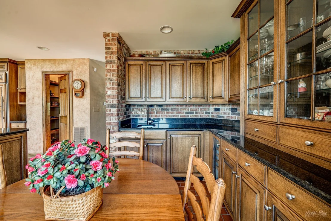 Photo of 1825 CLOVER Drive