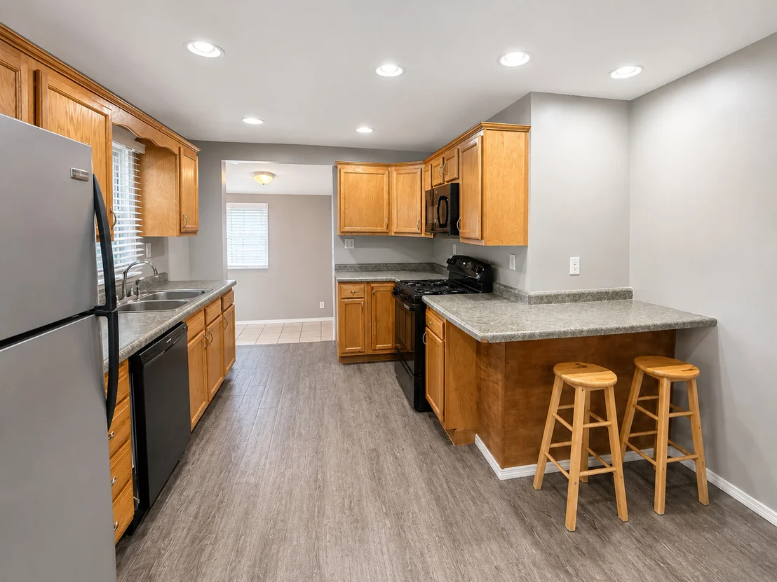 Photo of 202 W Cedar Street