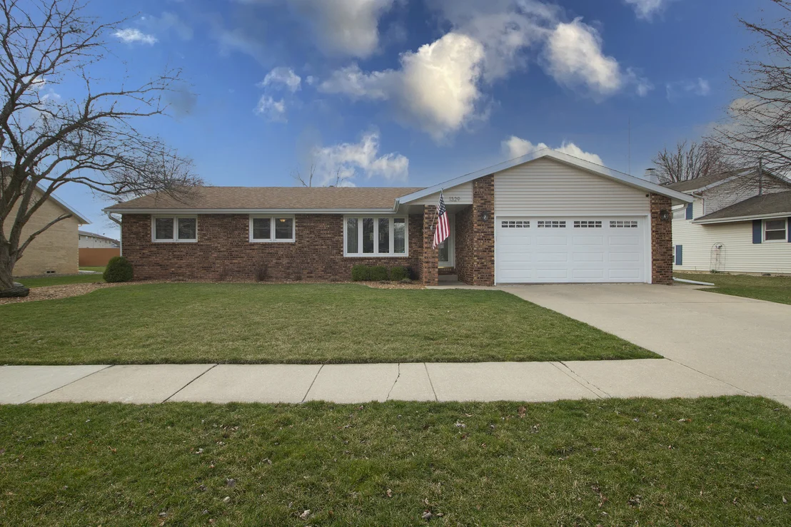 Photo of 1329 Georgetown Drive
