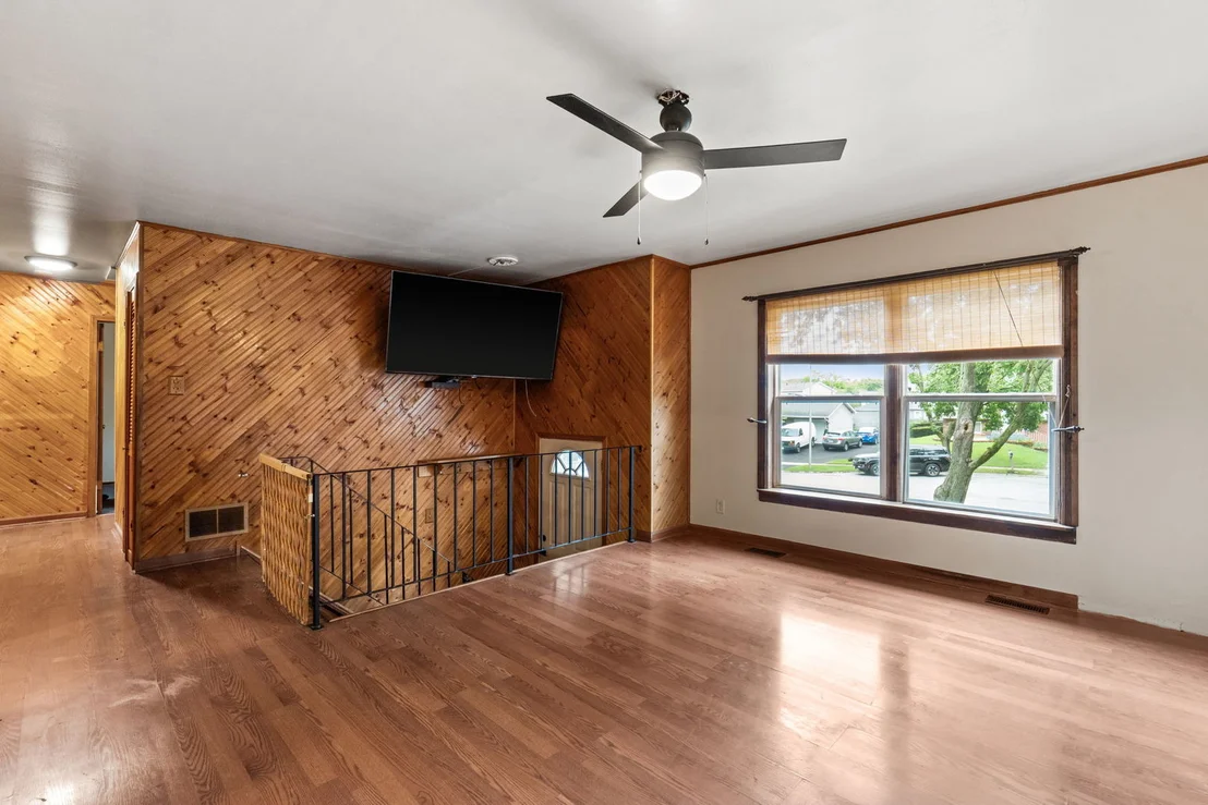 Photo of 145 Bedford Road