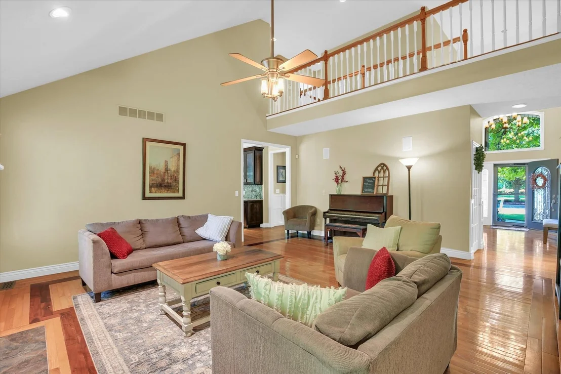 Photo of 1516 River Bluff Drive