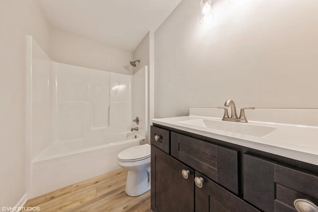 Photo of 200 Crystal Lane