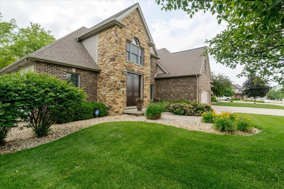 Photo of 2104 Sinclair Court