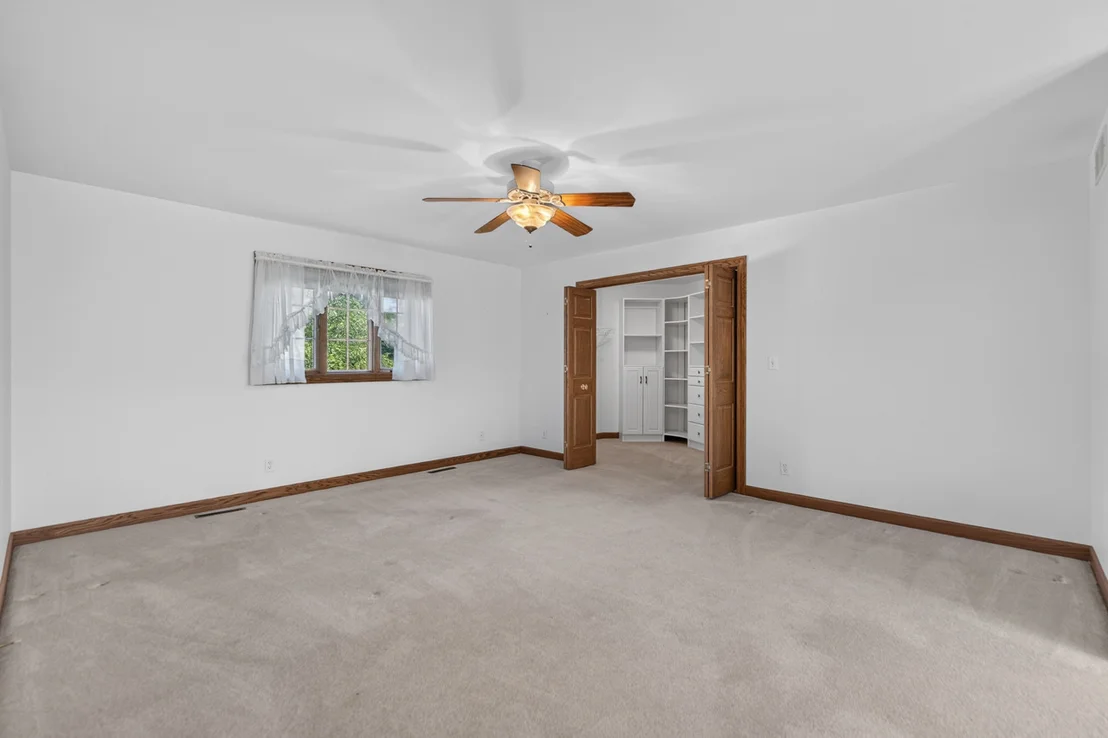 Photo of 1646 Valley View Road