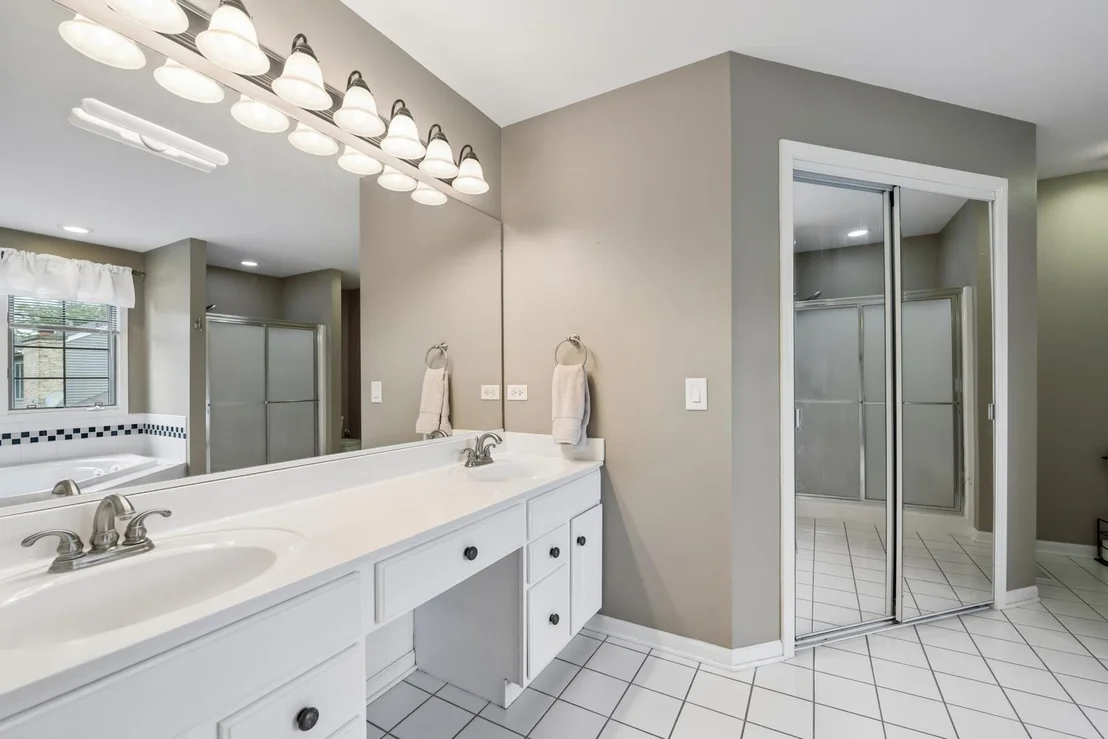 Photo of 2071 Tunbridge Trail