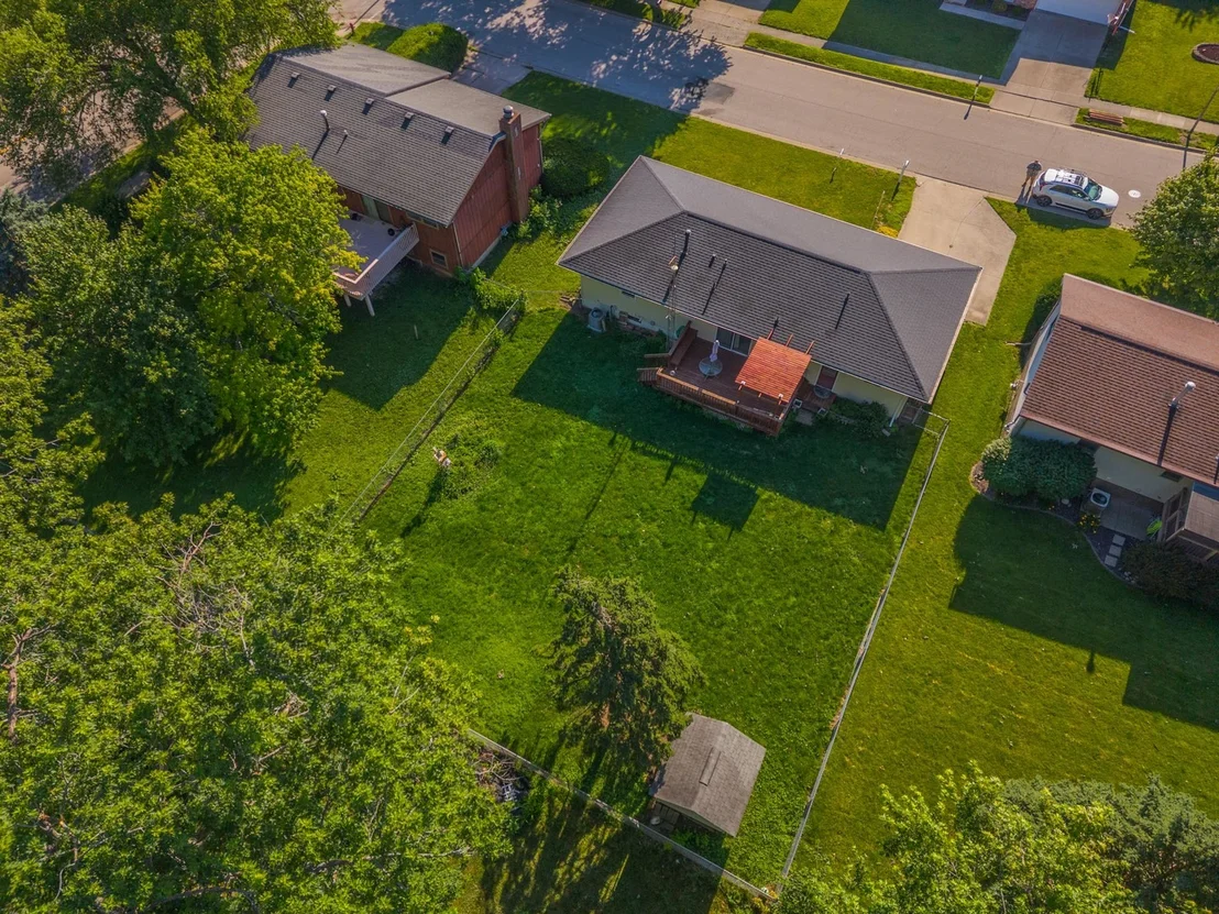 Photo of 703 Lara Road