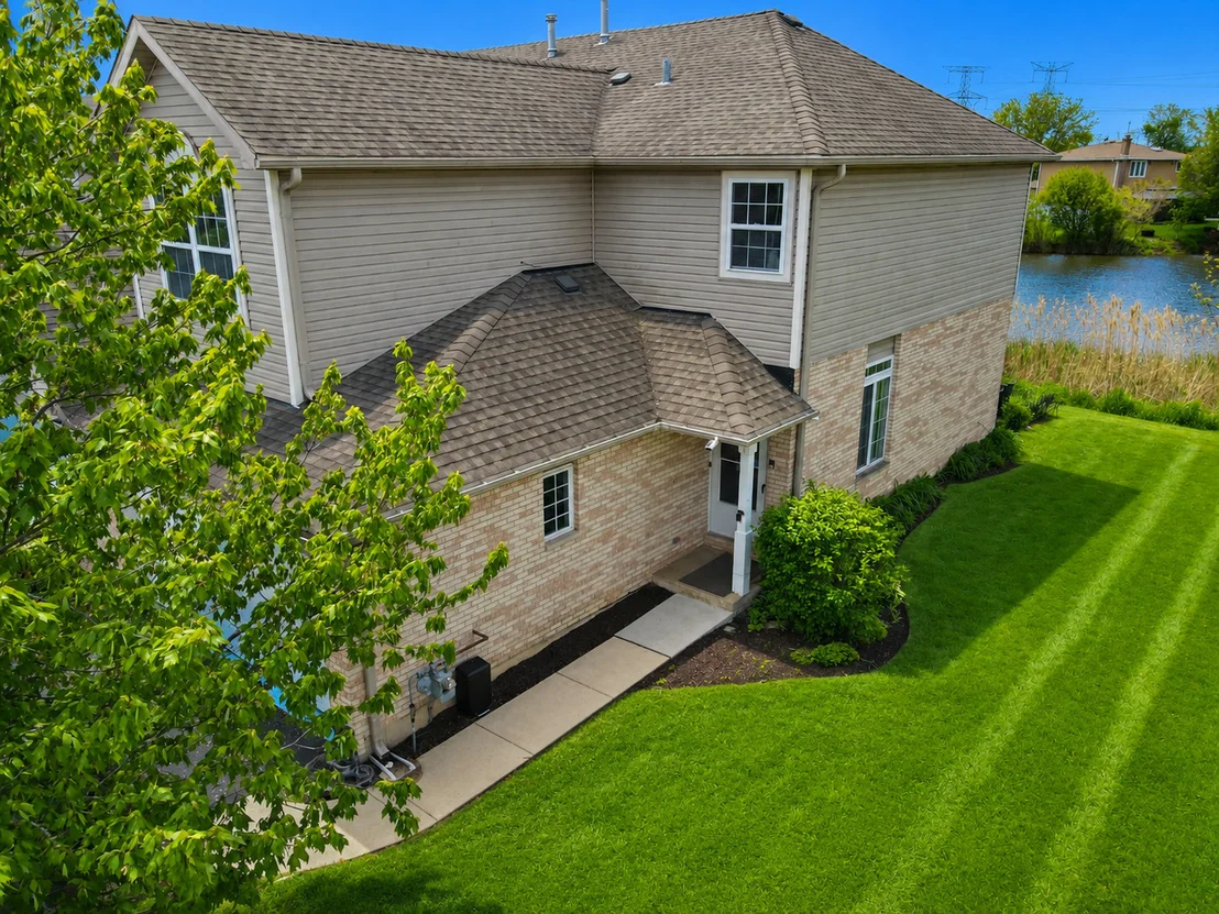Photo of 698 N Western Lane
