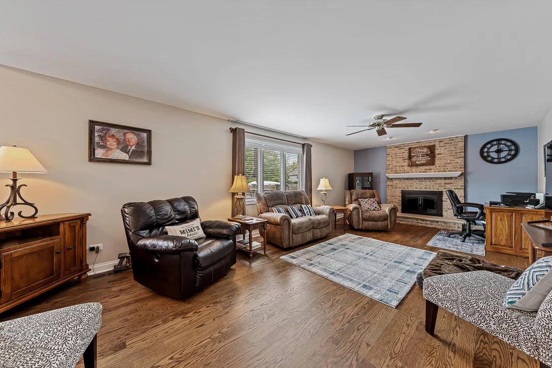 Photo of 621 Vanderbilt Drive