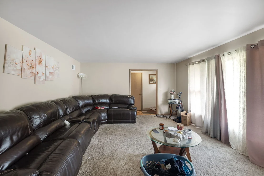 Photo of 971 Demmond Street