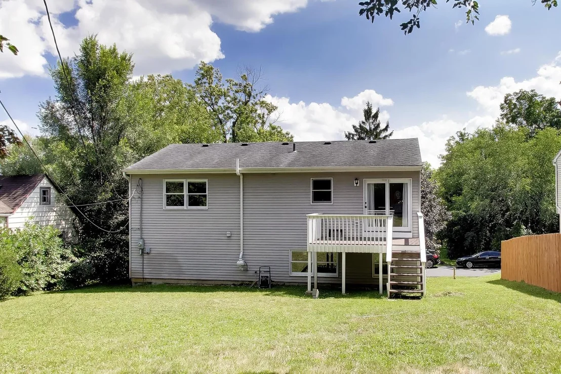 Photo of 5418 Hillside Drive