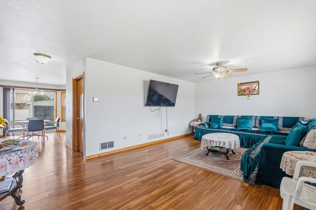 Photo of 855 Magnolia Drive