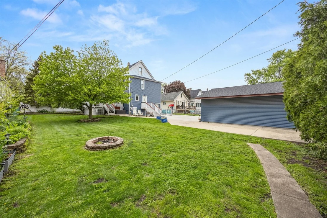 Photo of 4029 Amelia Avenue