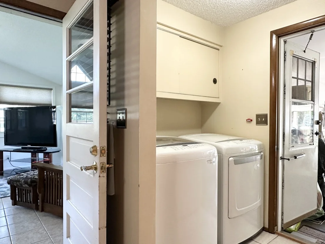 Photo of 1130 Cardinal Drive