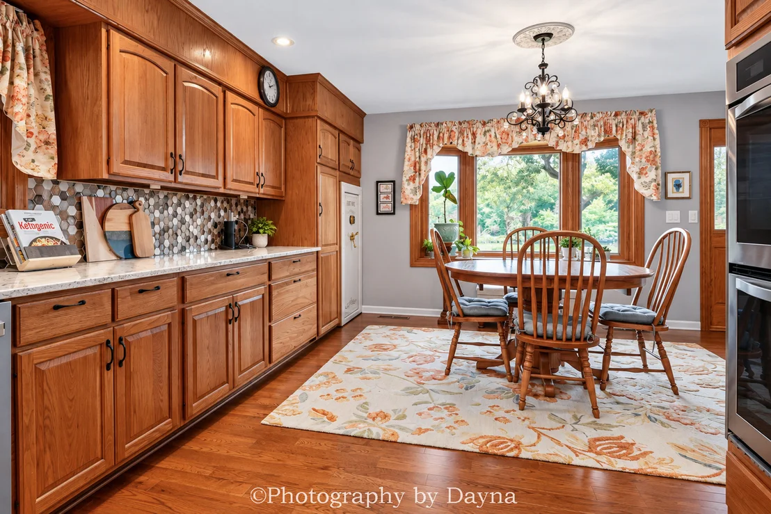 Photo of 2833 River Road