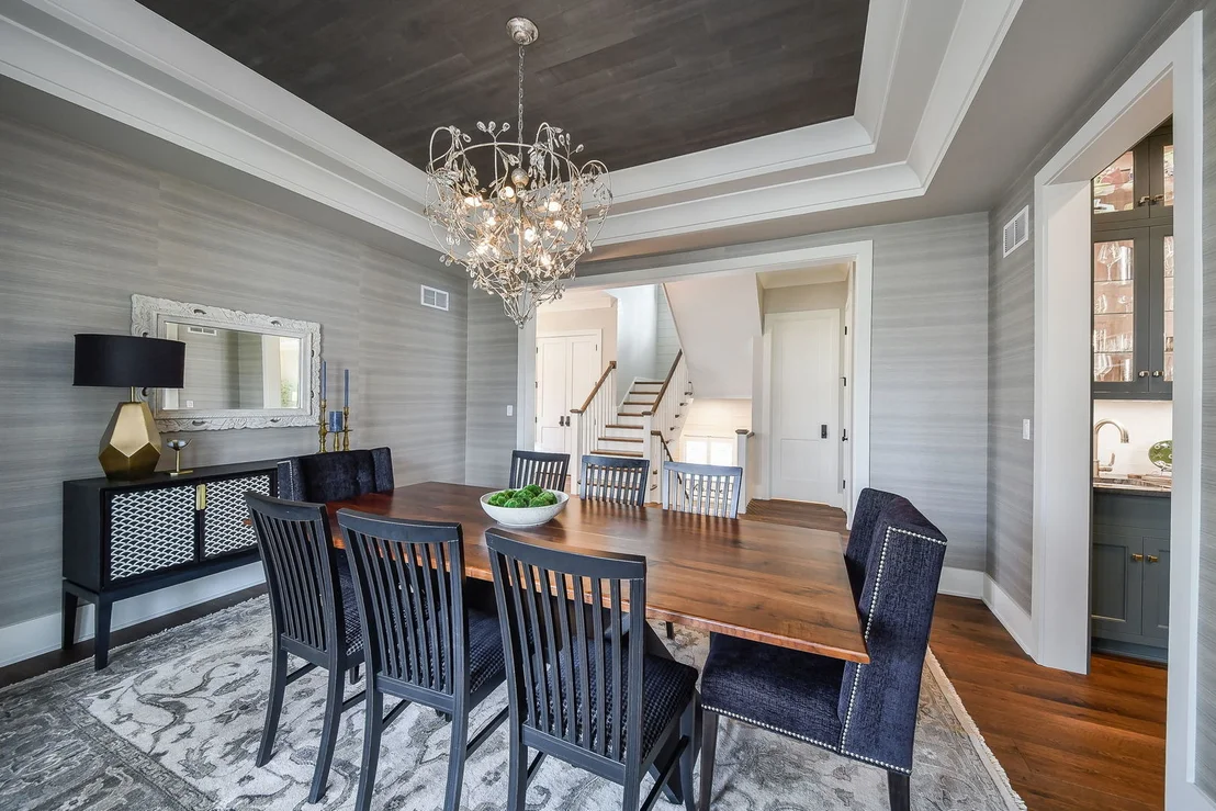 Photo of 618 N Wheaton Avenue