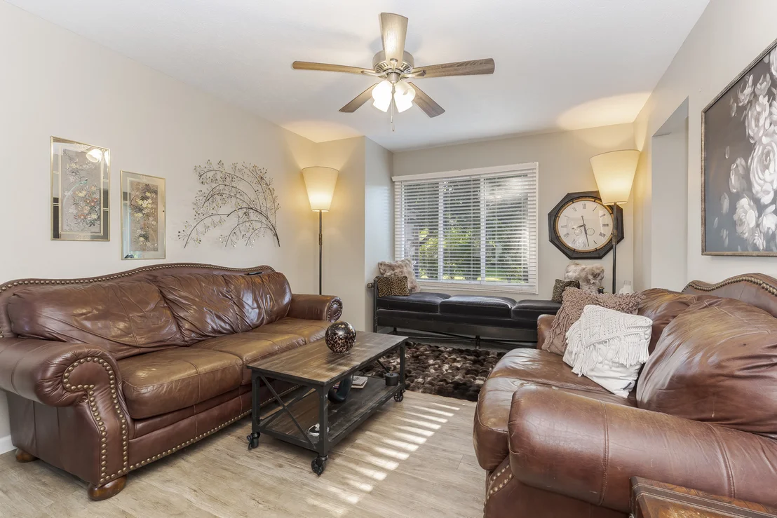 Photo of Unit B at 1713 King Drive