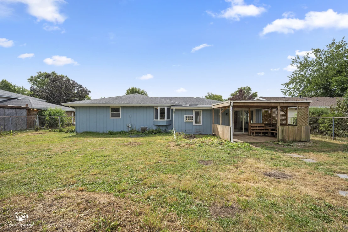 Photo of 651 Concord Place