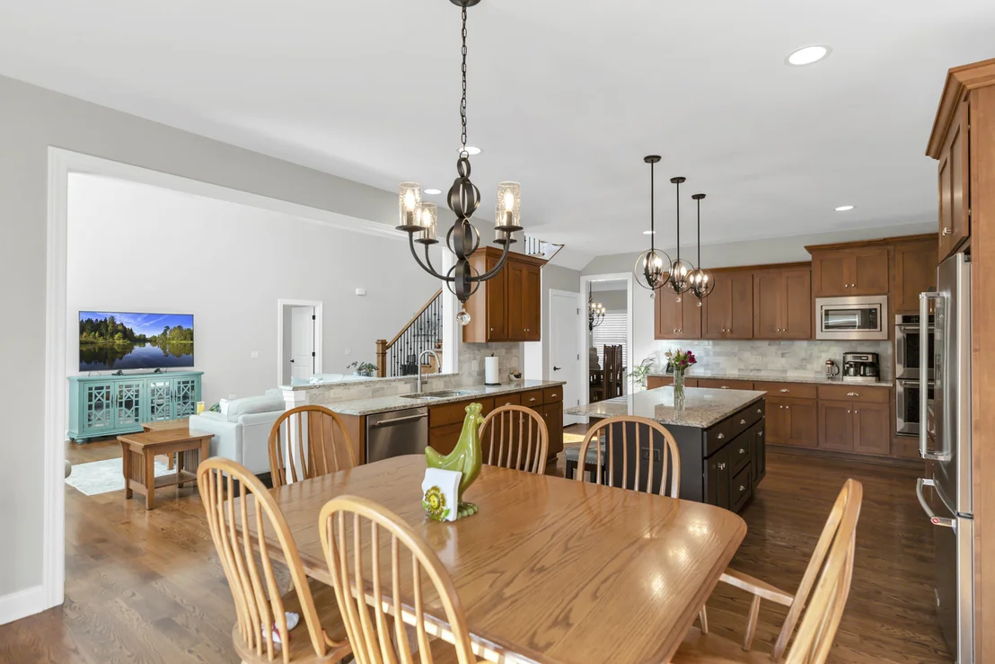 Photo of 3679 Broadleaf Avenue