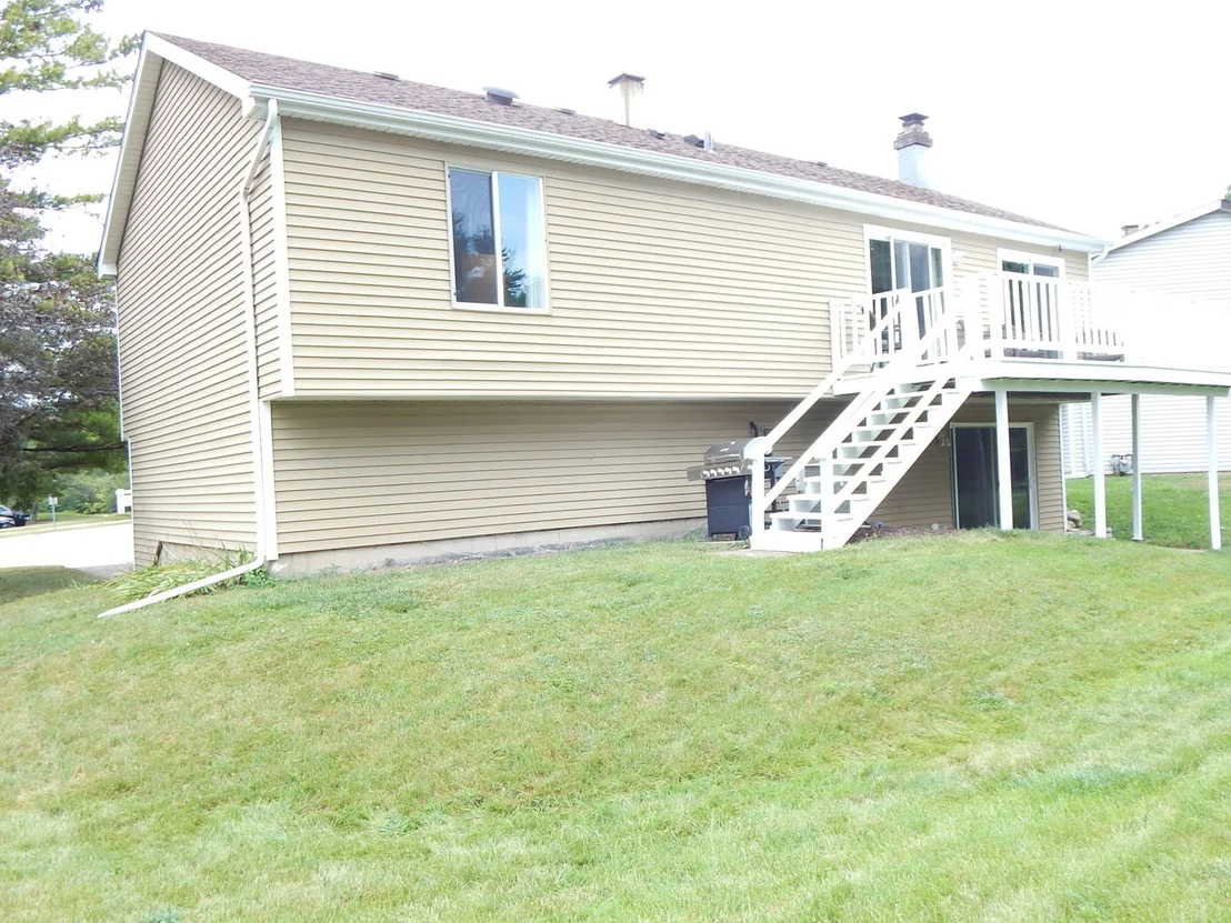 Photo of 902 Garden Circle