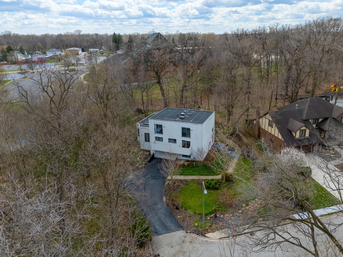 Photo of 324 Gina Drive
