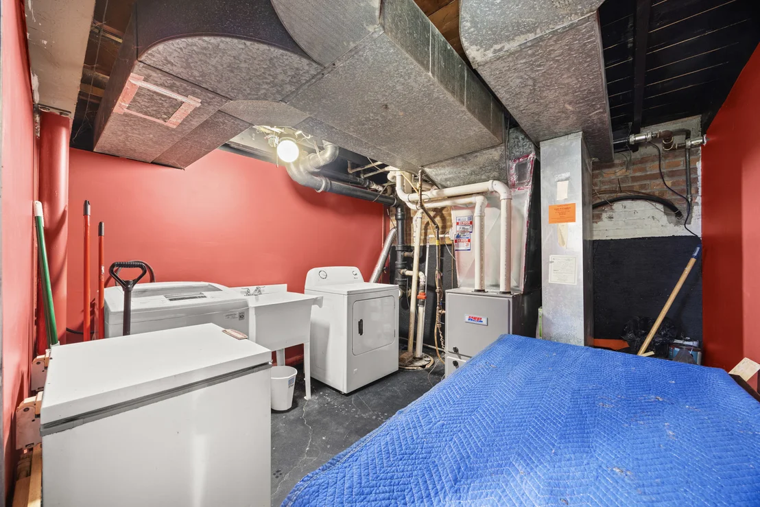 Photo of 57 W 78th Place