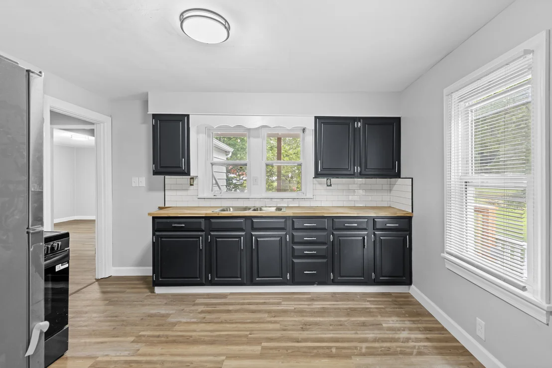 Photo of 2416 Arthur Street