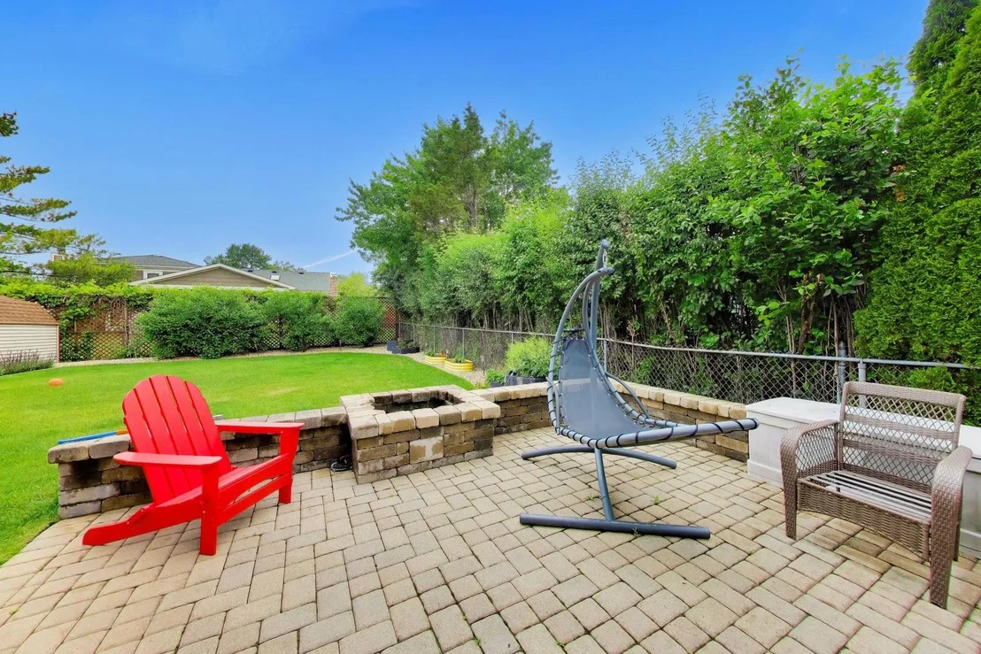 Photo of 650 Nassau Drive