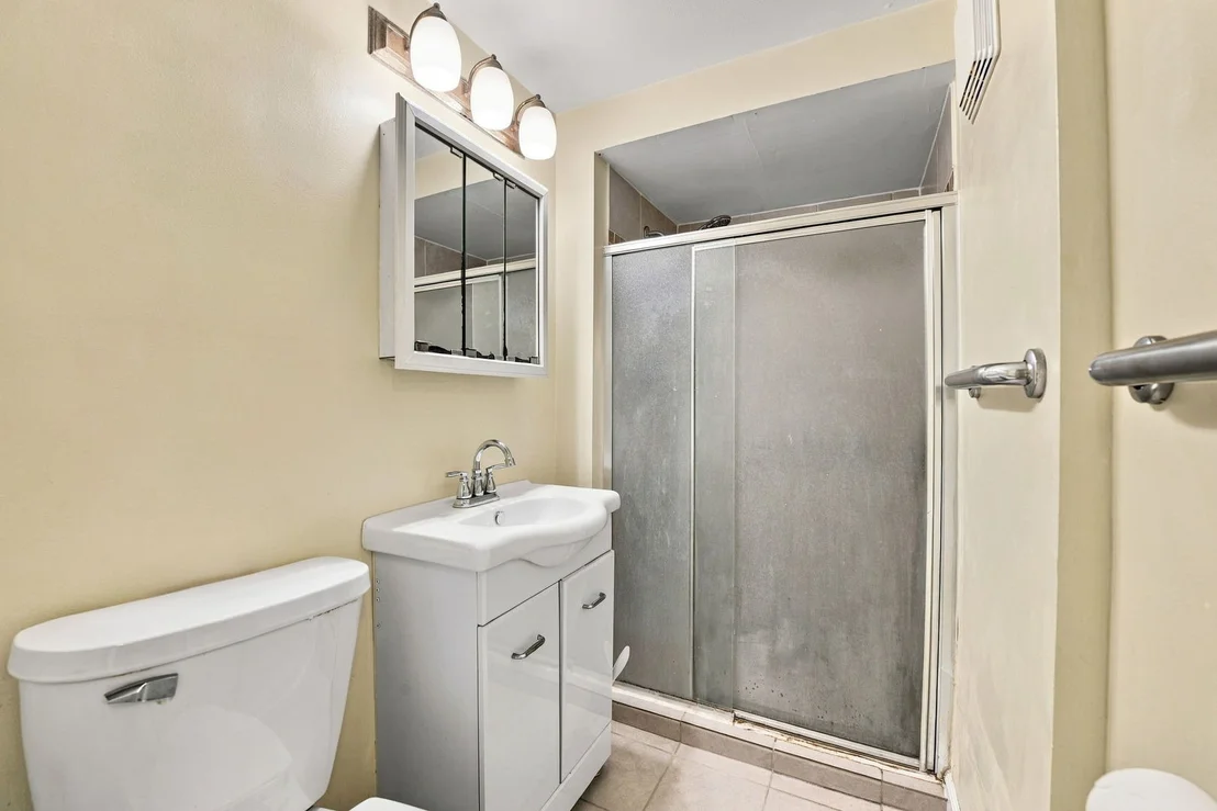 Photo of 312 Earl Avenue