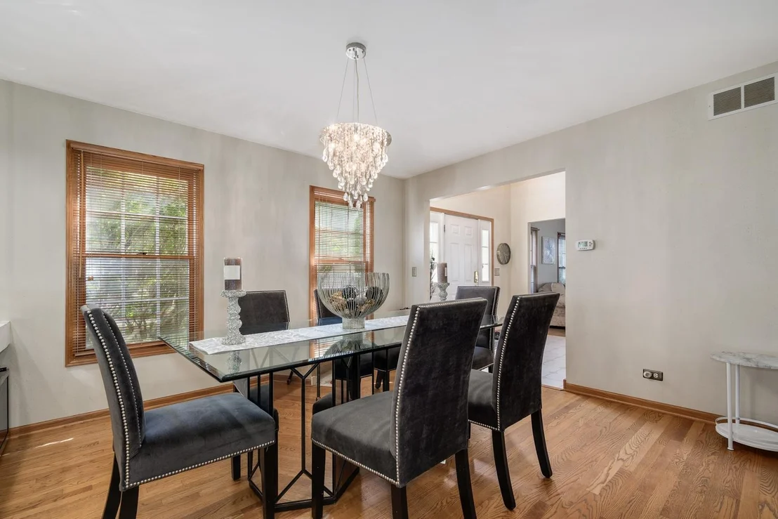 Photo of 5282 Galloway Drive