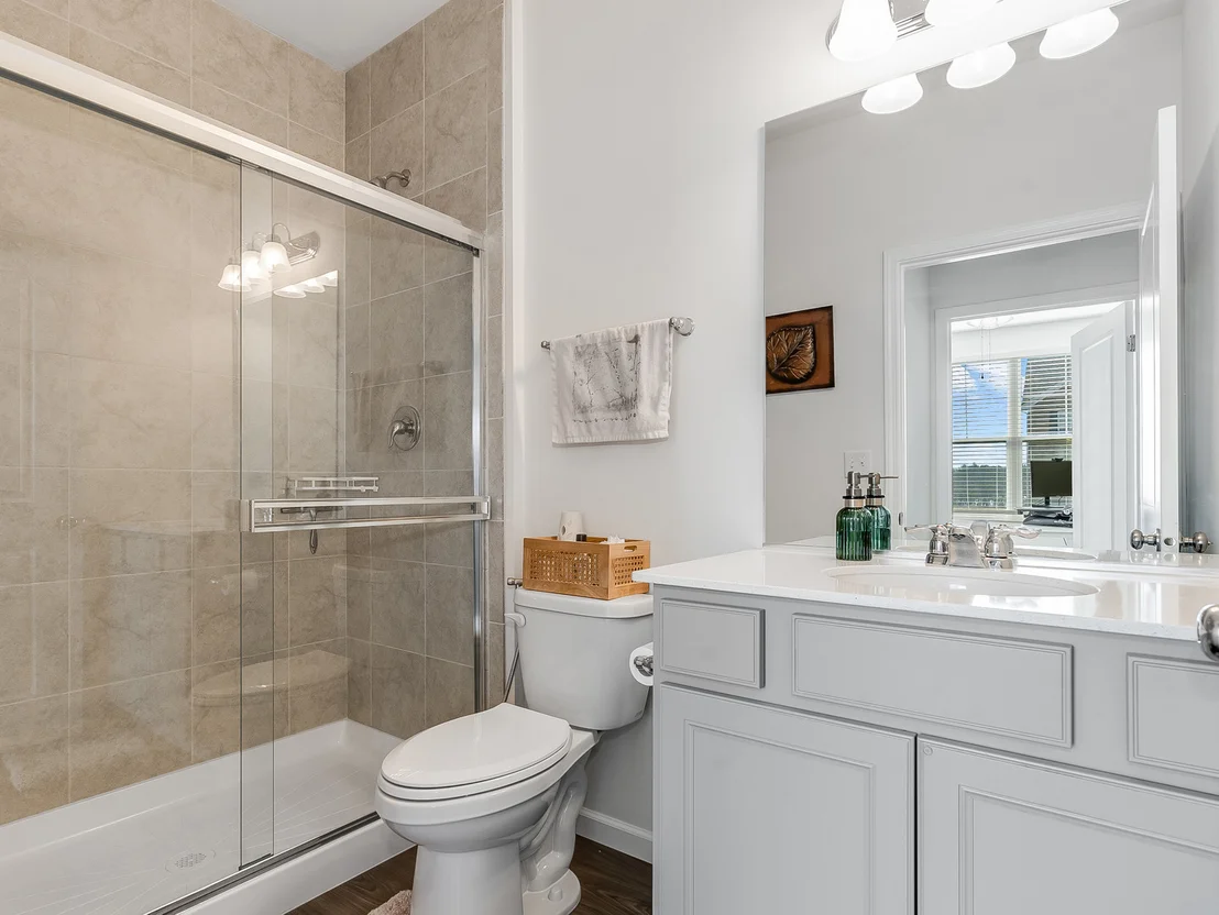 Photo of 2552 Weatherbee Lane