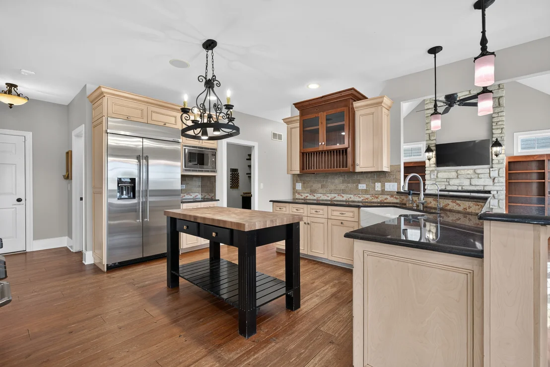 Photo of 25323 W Alison Road
