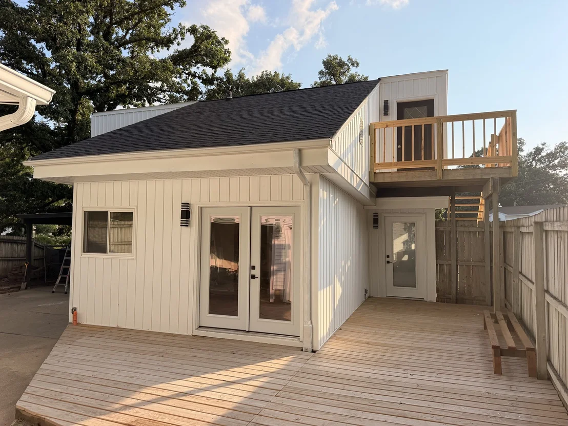 Photo of 121 Oak Drive
