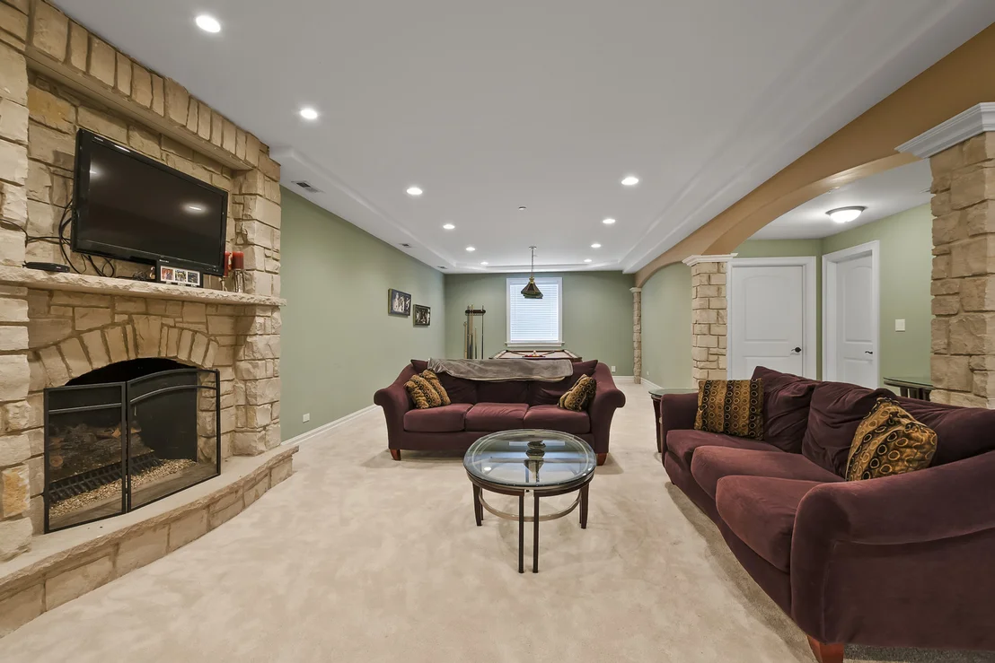 Photo of 2319 Douglas Avenue